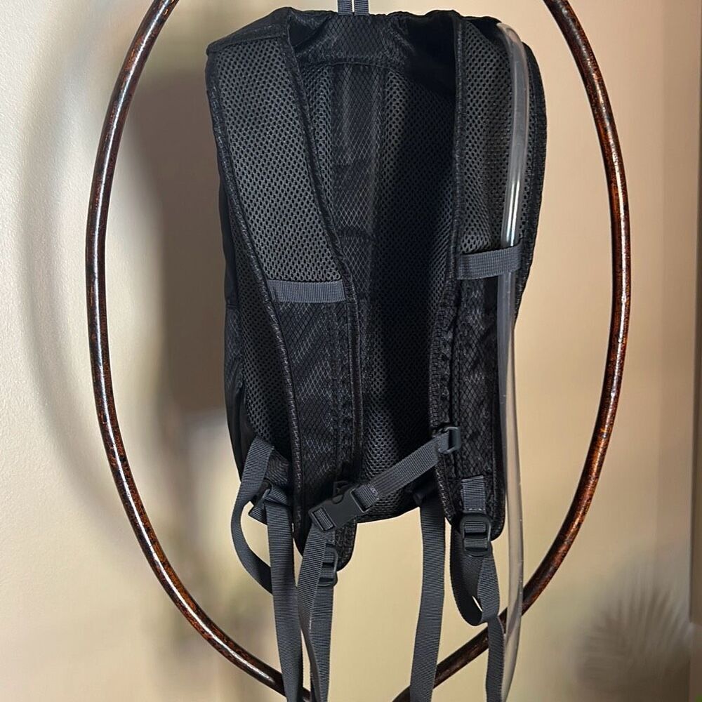 Hydration Backpack - Picture 7 of 7